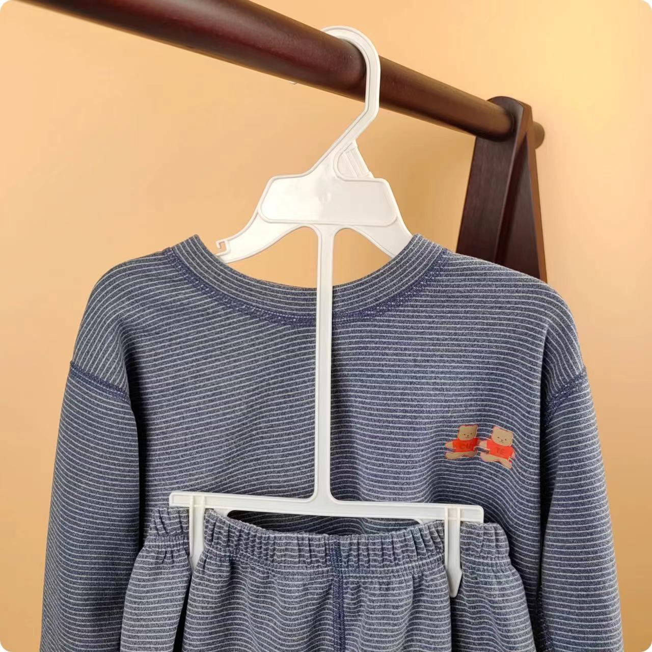Baby Clothing Onesies - 10 szt. Dziecięce plastikowe wieszaki na